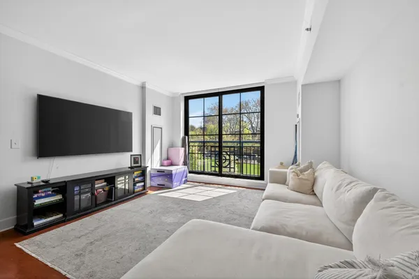 $2,595,000 | 1025 Maxwell Lane, Unit 212, Hoboken, NJ 07030