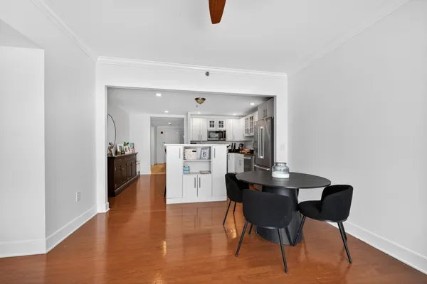 $2,595,000 | 1025 Maxwell Lane, Unit 212, Hoboken, NJ 07030