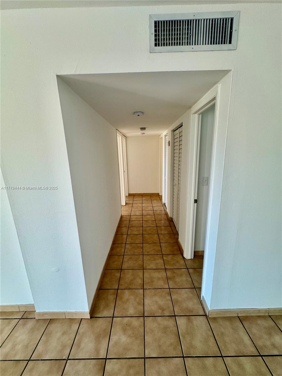 1075 West 68th Street, Unit 314 Hialeah, FL 33014 - Photo 5 of 27