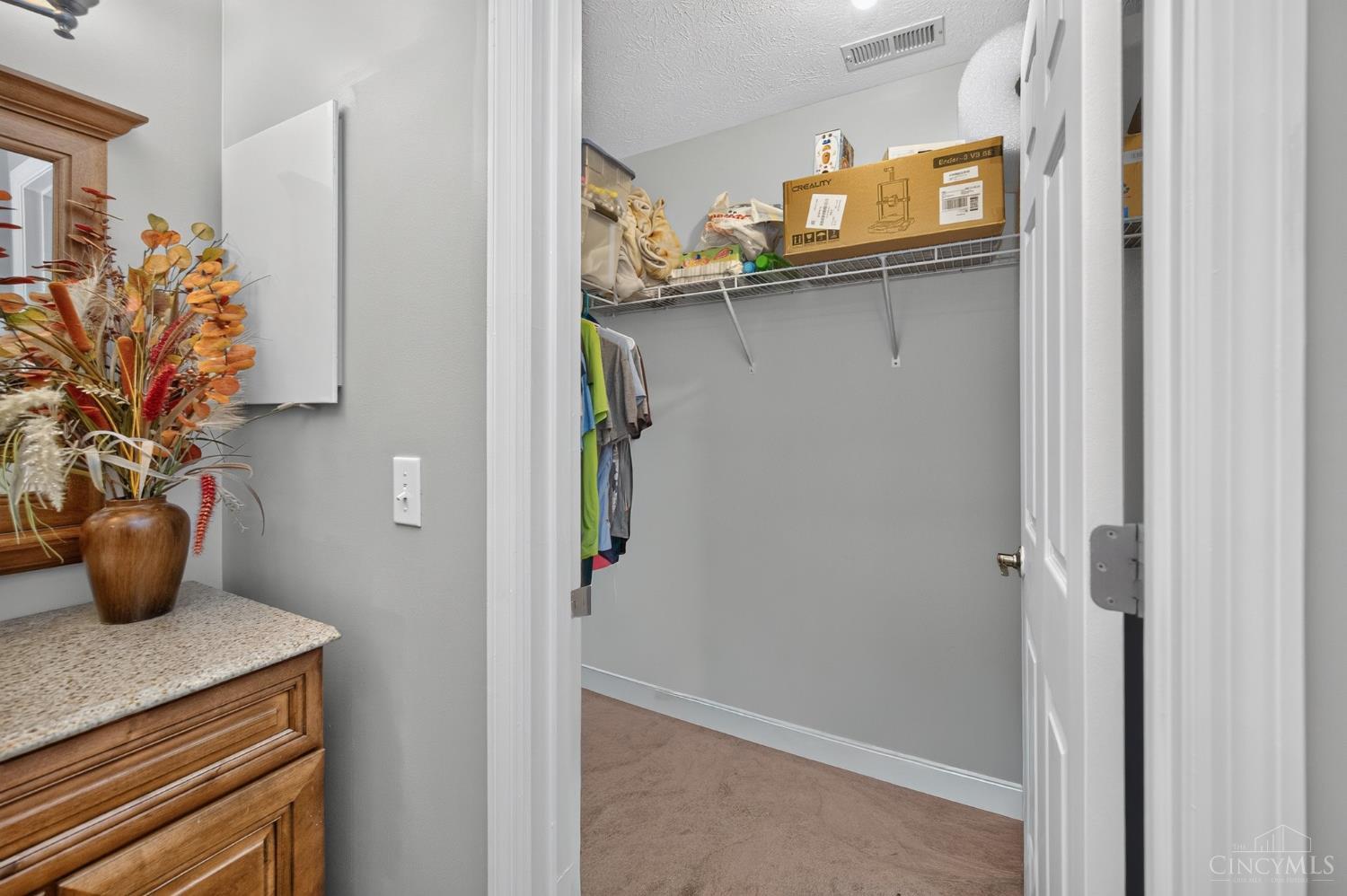 4350 Regency Ridge Court, Unit 304 Cincinnati, OH 45248 - Photo 28 of 46 Gallery Image 28