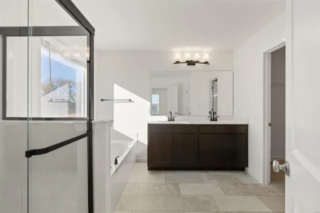 $486,623 | 31 Shady Elm Court, St. Charles, MO 63301