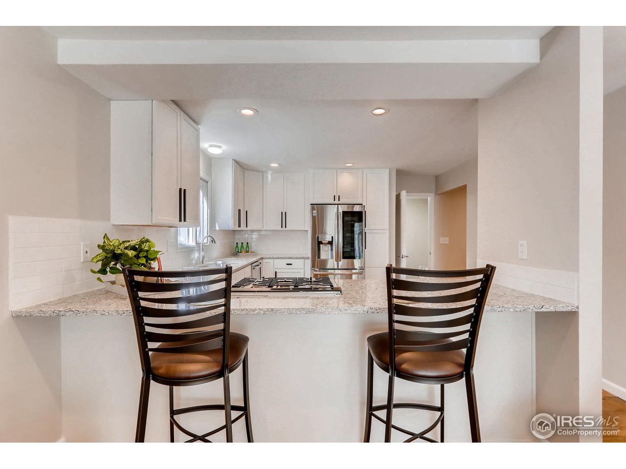 7348 Glacier View Road Longmont, CO 80503 - Photo 11 of 28 Gallery Image 11