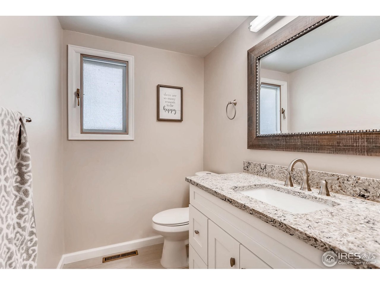 7348 Glacier View Road Longmont, CO 80503 - Photo 12 of 28 Gallery Image 12