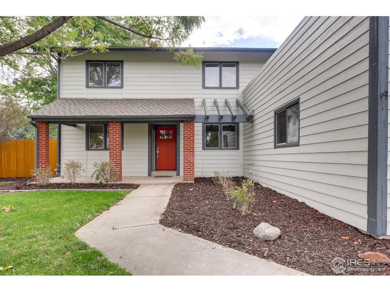 7348 Glacier View Road Longmont, CO 80503 - Photo 3 of 28 Gallery Image 3