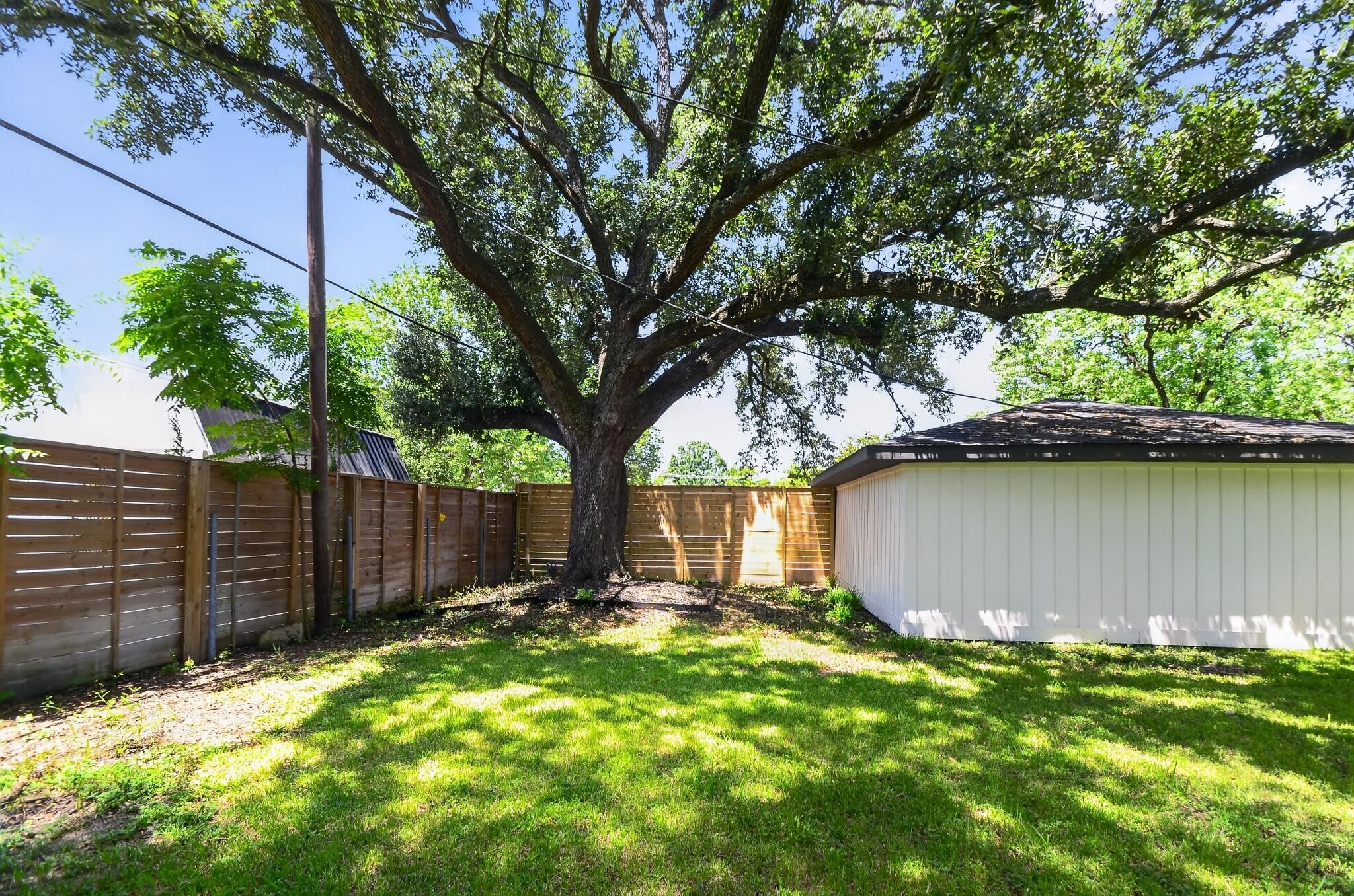 5675 Sylmar Road Houston, TX 77081 - Photo 30 of 31 Gallery Image 30