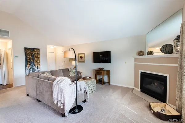 $1,946 | 25 Spring Meadow Drive, Unit CPLAN, Amherst, NY 14221