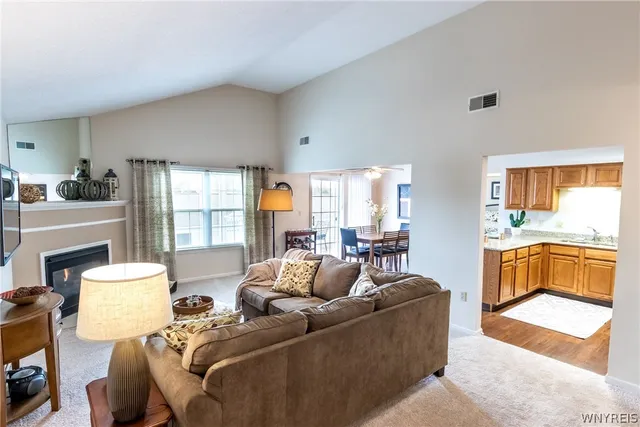 $1,946 | 25 Spring Meadow Drive, Unit CPLAN, Amherst, NY 14221