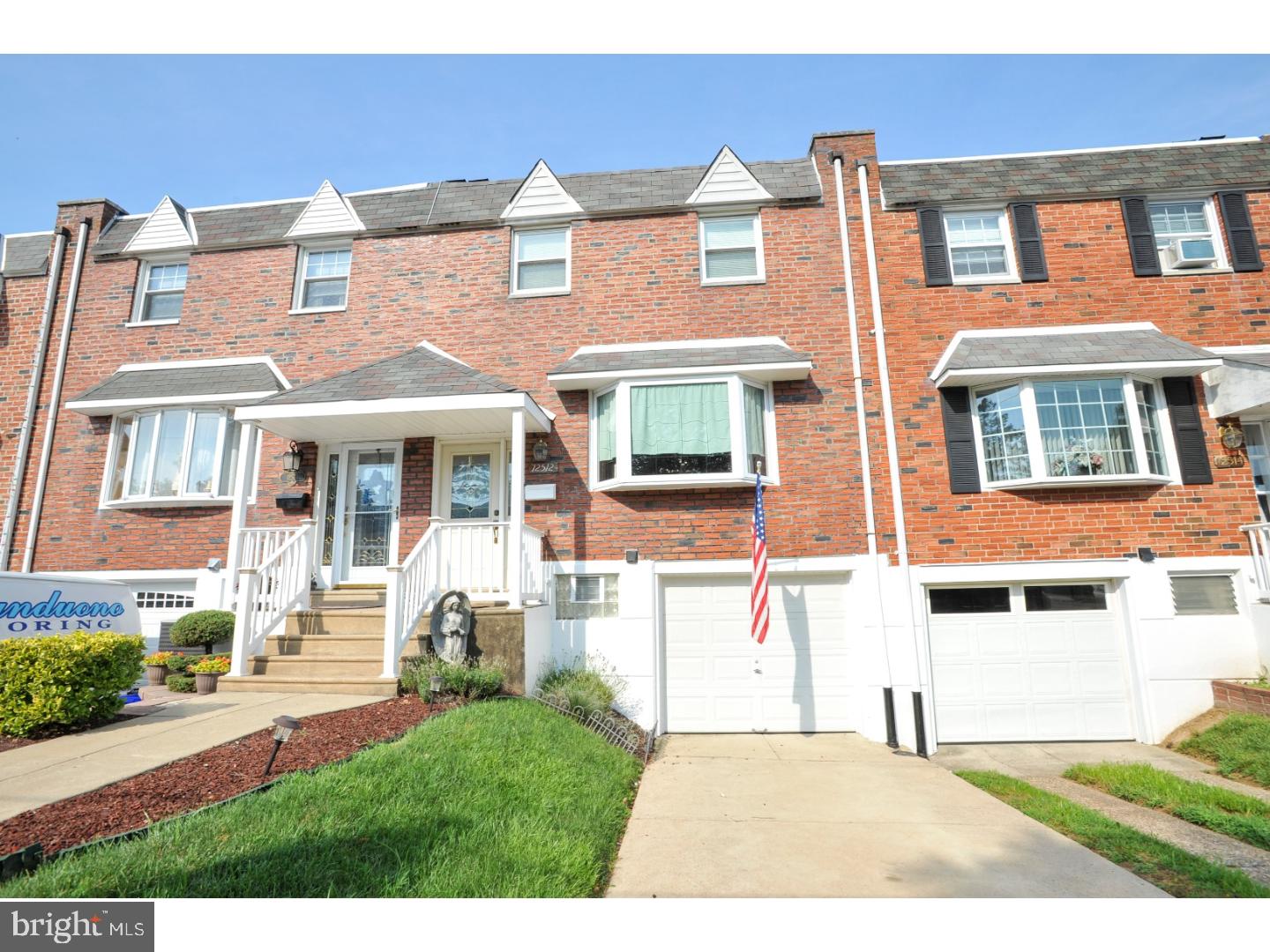 12512 Chilton Road Philadelphia, PA 19154 - Photo 1 of 24 Exterior Front