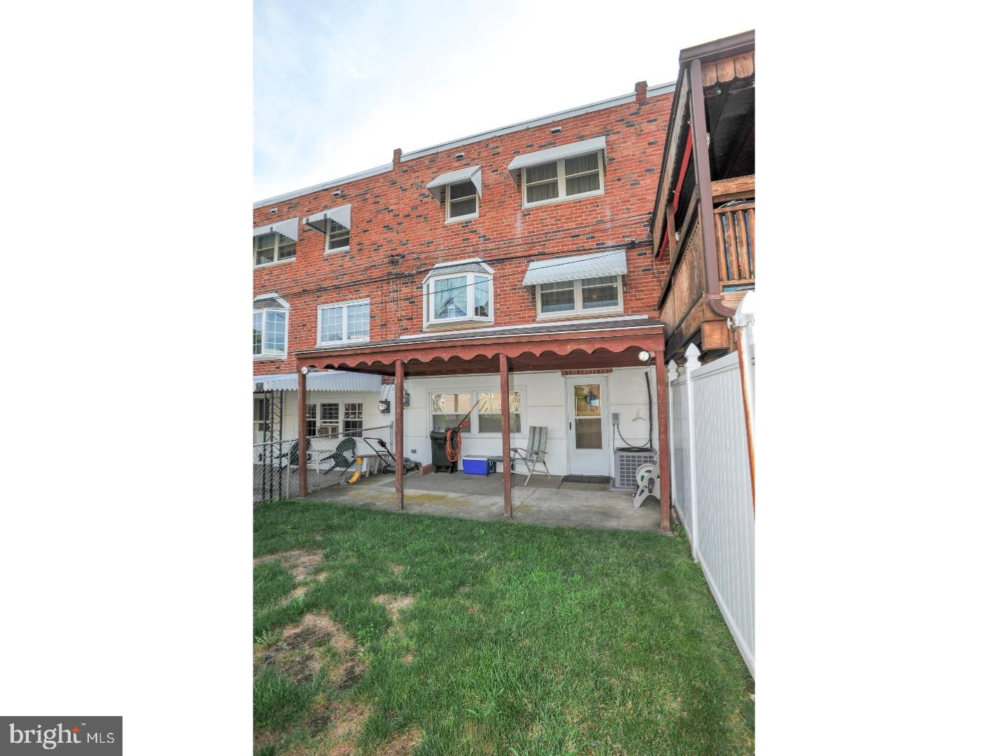 12512 Chilton Road Philadelphia, PA 19154 - Photo 24 of 24 Exterior Back