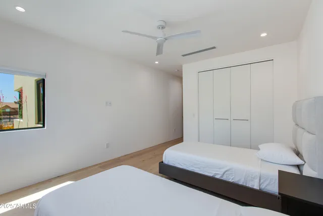 $11,000 | 4002 East Avalon Drive, Phoenix, AZ 85018