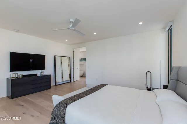 $11,000 | 4002 East Avalon Drive, Phoenix, AZ 85018