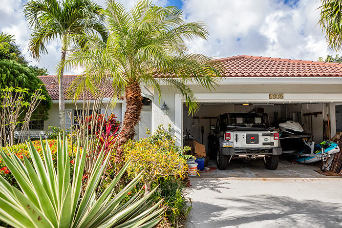 4836 South Lee Road Delray Beach, FL 33445 - Photo 39 of 87 IMG_1973