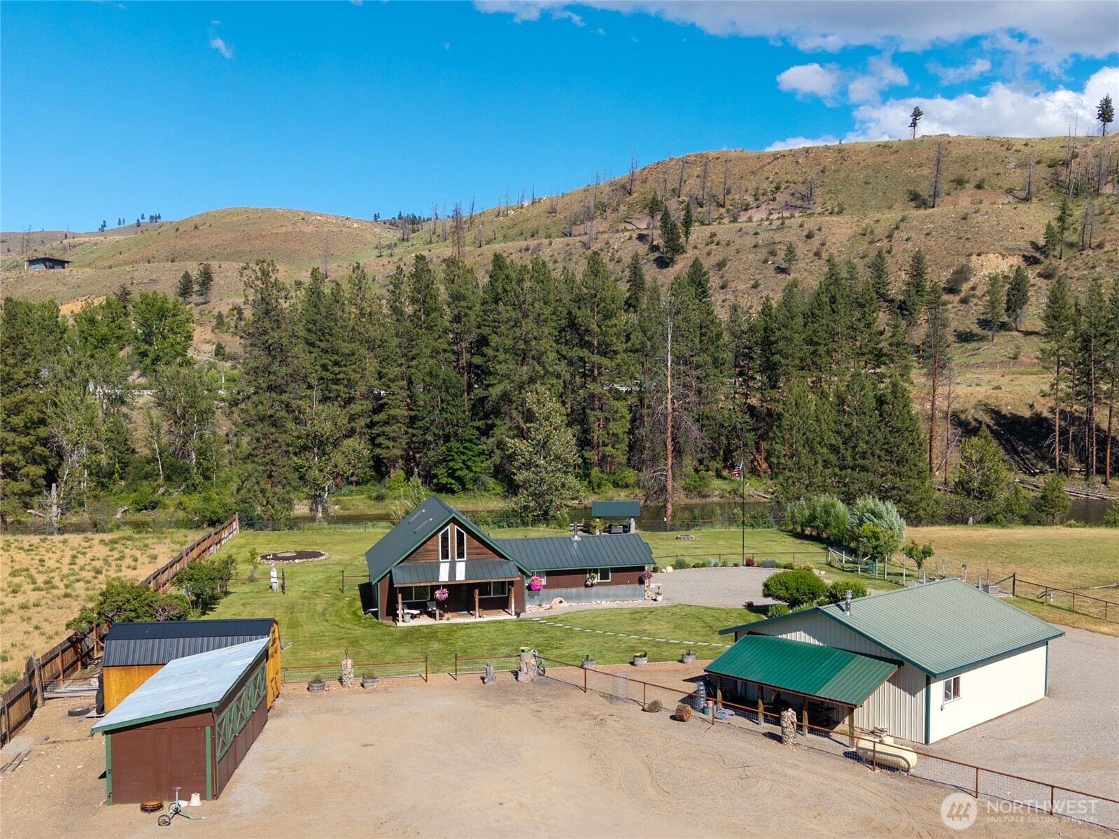 228 Twisp Carlton Road Carlton, WA 98814 - Photo 35 of 40
