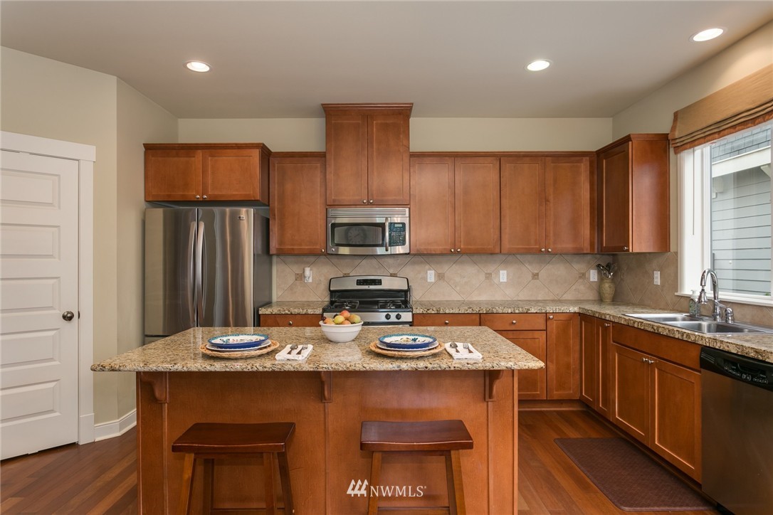 3614 183rd Street Southeast Bothell, WA 98012 - Photo 11 of 24