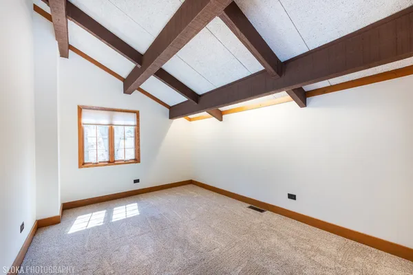 $2,600 | 2712 Ridge Avenue, Algonquin, IL 60102