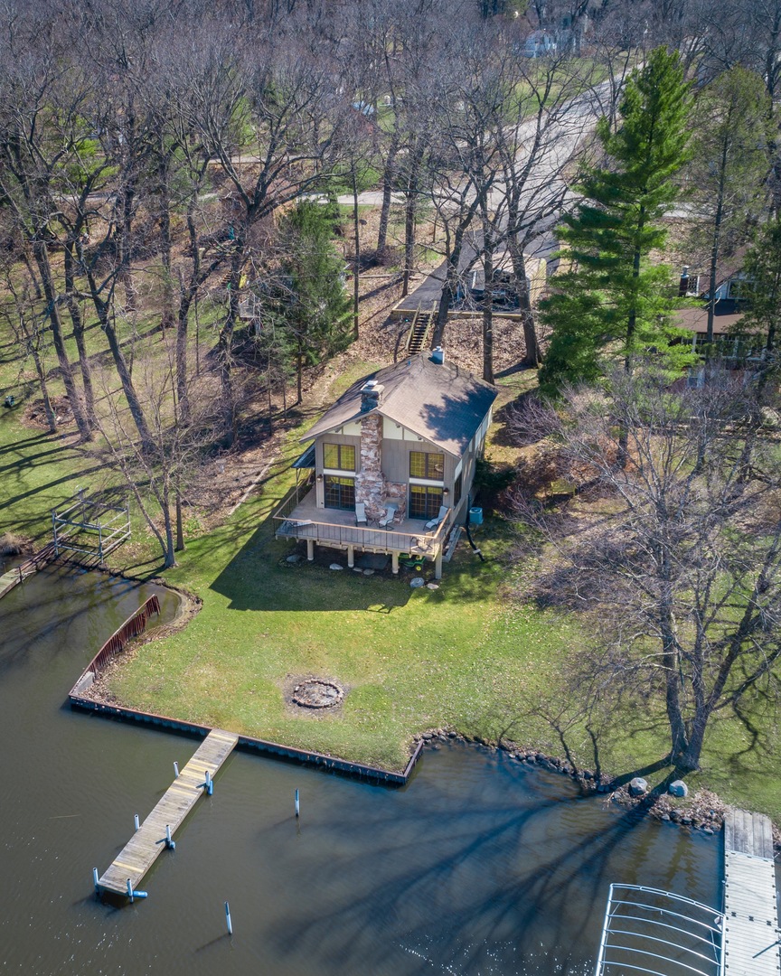 2712 Ridge Avenue Algonquin, IL 60102 - Photo 3 of 25