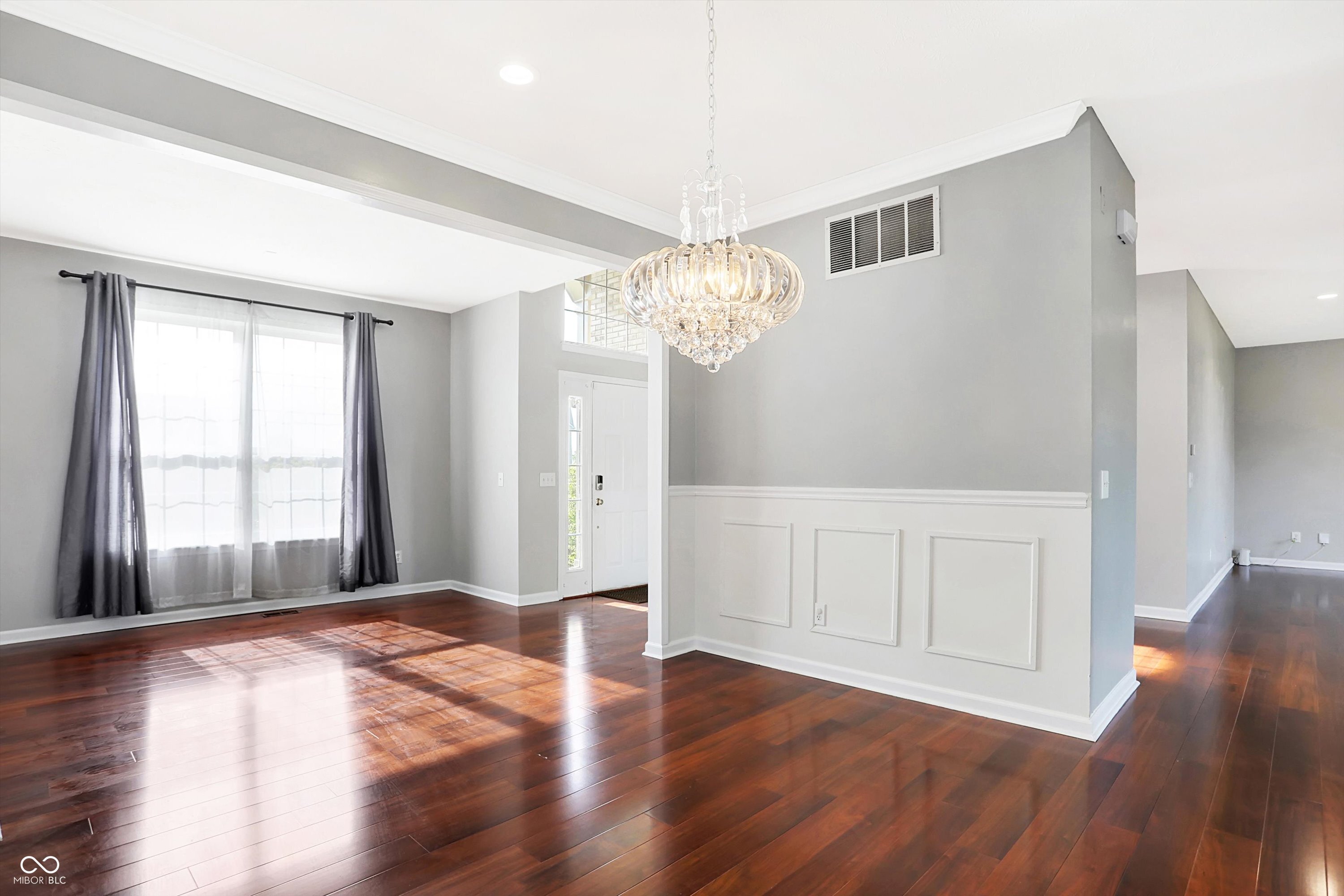 8906 Rapp Drive Indianapolis, IN 46237 - Photo 12 of 50 Gallery Image 12