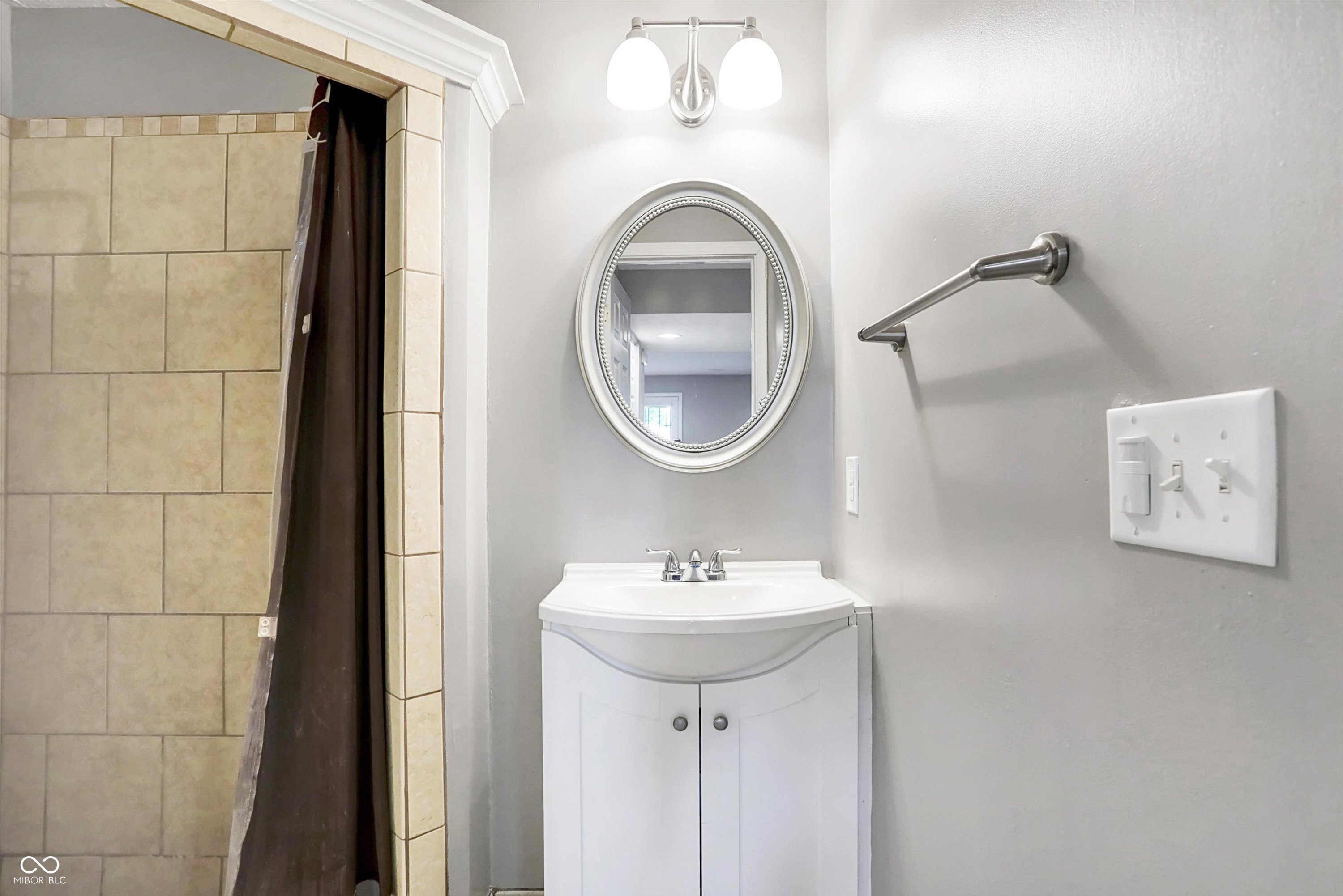 8906 Rapp Drive Indianapolis, IN 46237 - Photo 25 of 50 Gallery Image 25
