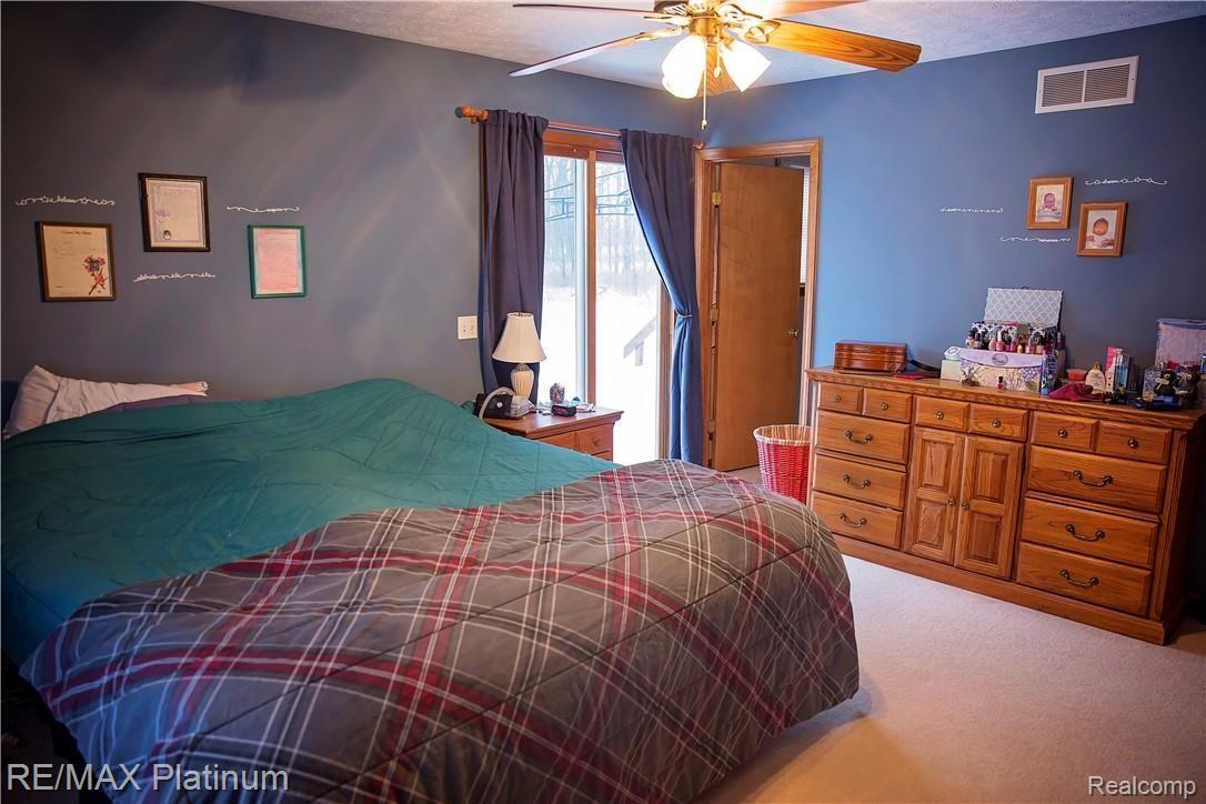 7000 West Allen Road Fowlerville, MI 48836 - Photo 10 of 26 Master.jpg
