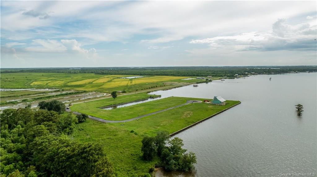 204 Parish Road 120 Road Gueydan, LA 70542 - Photo 15 of 15