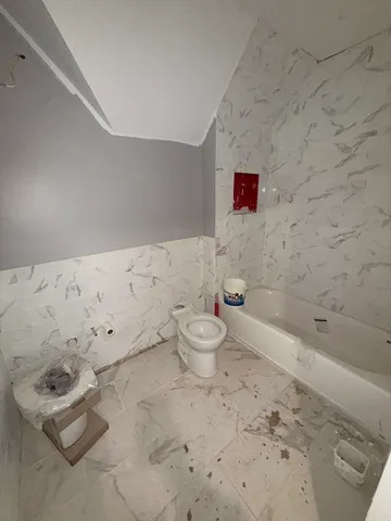 $4,400 | 2 Page Street, Unit 2, Boston, MA 02121