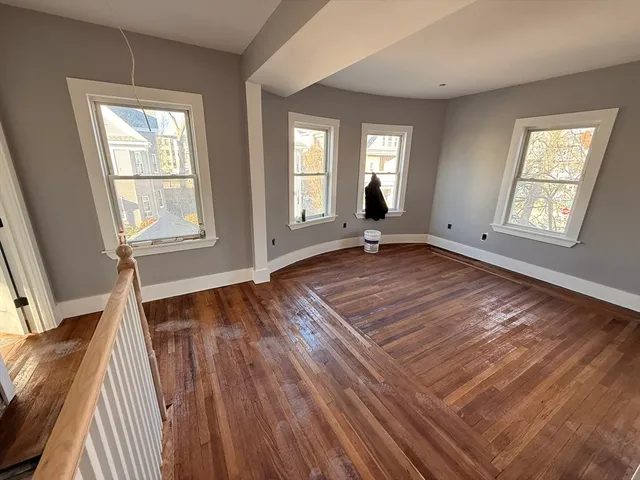 $4,400 | 2 Page Street, Unit 2, Boston, MA 02121