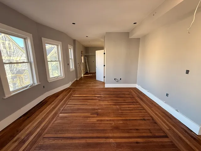 $4,400 | 2 Page Street, Unit 2, Boston, MA 02121