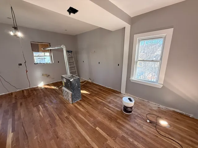 $4,400 | 2 Page Street, Unit 2, Boston, MA 02121