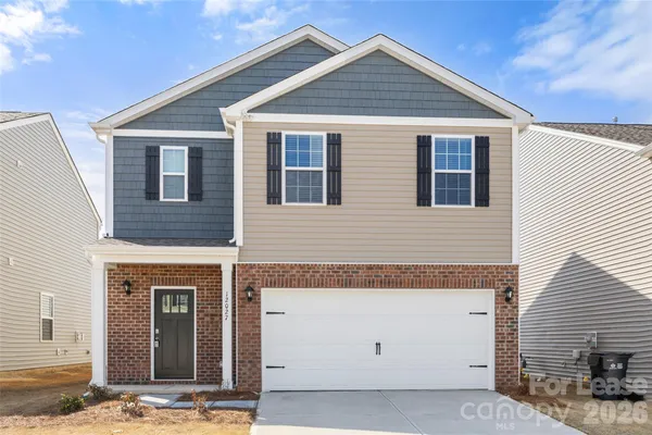 $2,525 | 12027 Zazu Way, Charlotte, NC 28215