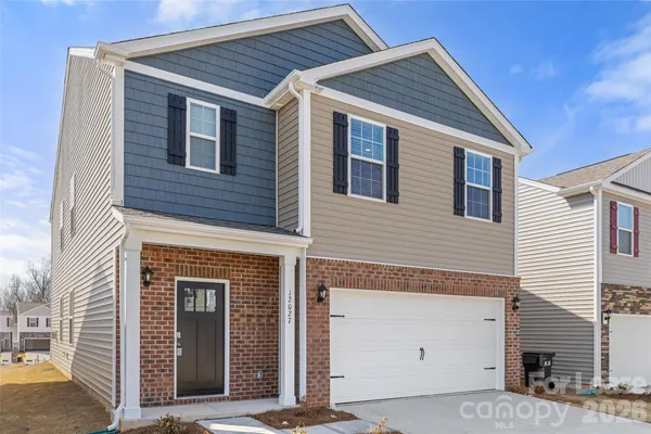 $2,525 | 12027 Zazu Way, Charlotte, NC 28215
