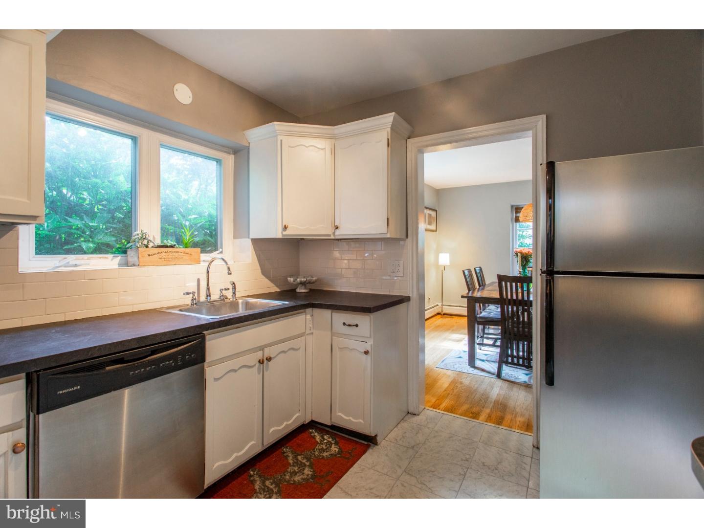 216 Hewett Road Wyncote, PA 19095 - Photo 13 of 24 Kitchen