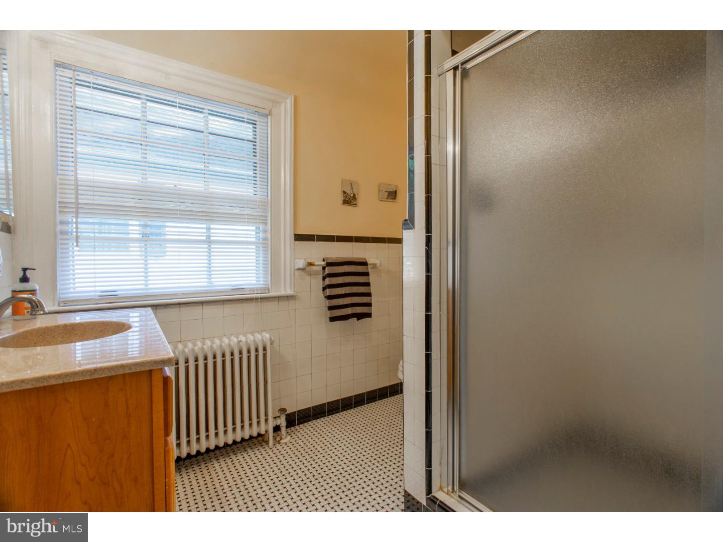 216 Hewett Road Wyncote, PA 19095 - Photo 16 of 24 Master Bathroom