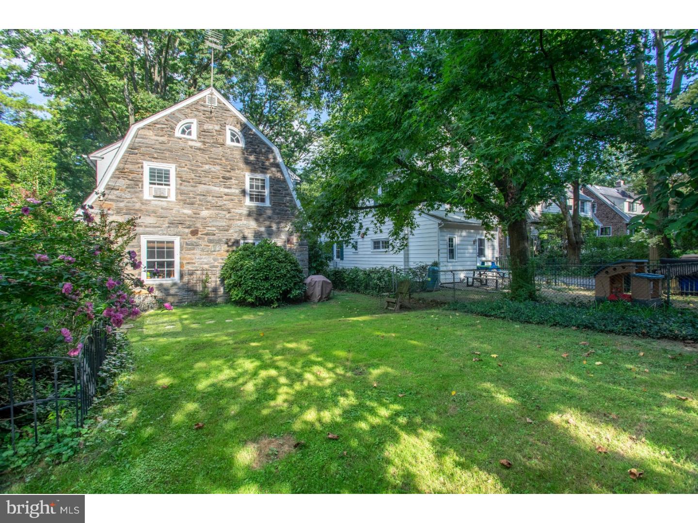 216 Hewett Road Wyncote, PA 19095 - Photo 23 of 24 Exterior Back