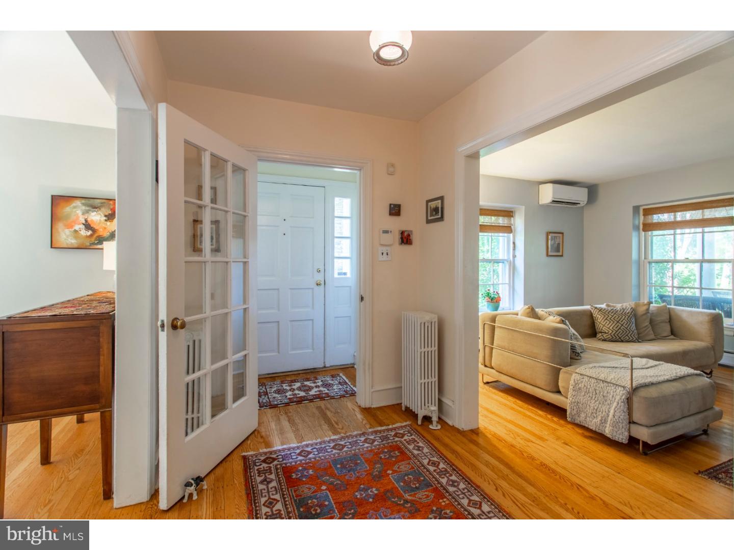 216 Hewett Road Wyncote, PA 19095 - Photo 7 of 24 Foyer