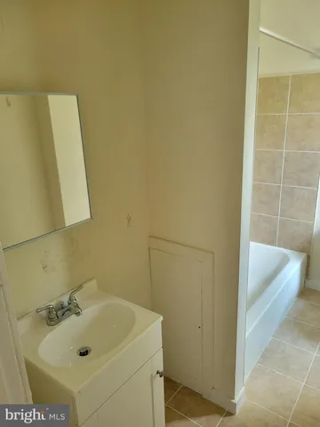 $1,995 | 430 High Street, Philadelphia, PA 19144