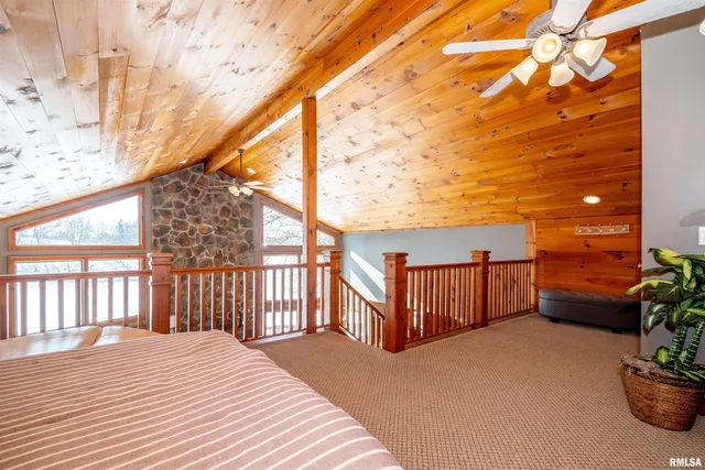 $850,000 | 110 Birch Court, Dahinda, IL 61428