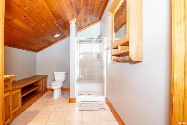 $850,000 | 110 Birch Court, Dahinda, IL 61428