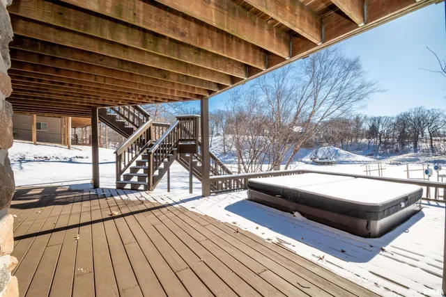 $850,000 | 110 Birch Court, Dahinda, IL 61428