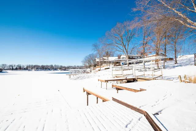 $850,000 | 110 Birch Court, Dahinda, IL 61428