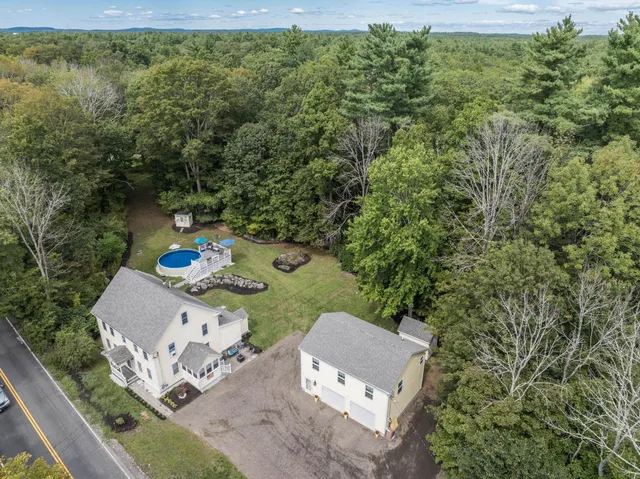 $948,000 | 105 Brentwood Road, Exeter, NH 03833