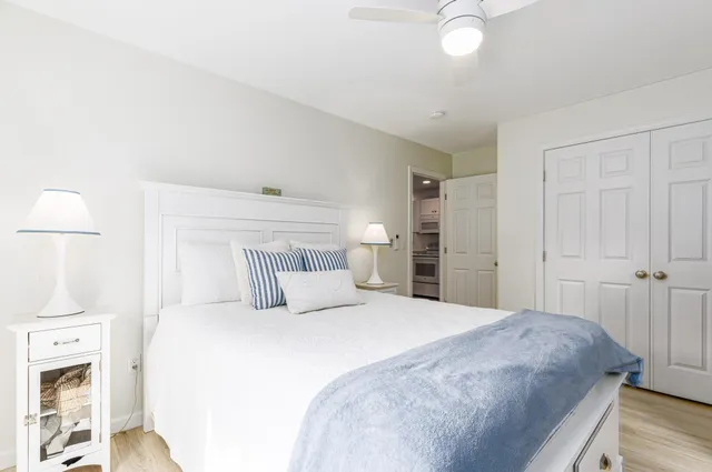 $948,000 | 105 Brentwood Road, Exeter, NH 03833