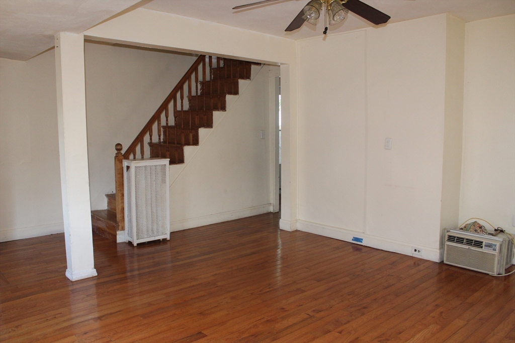 38 Fisk Avenue Somerville, MA 02145 - Photo 7 of 13