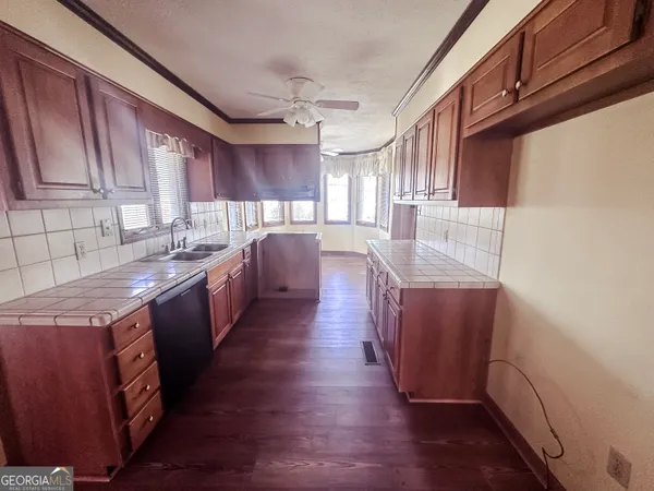 $259,000 | 1869 East Florida Avenue, Soperton, GA 30457