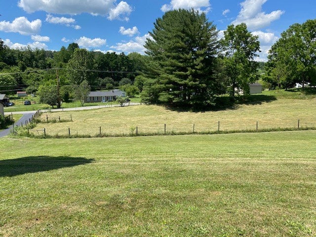 18330 Repass Road Abingdon, VA 24210 - Photo 15 of 16 Gallery Image 15
