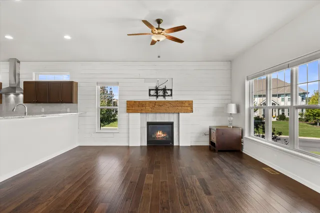 $684,900 | W195N5814 Deer Park Court, Menomonee Falls, WI 53051