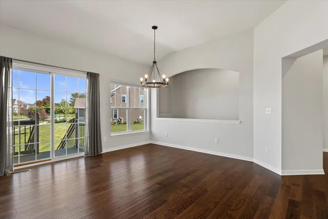 $684,900 | W195N5814 Deer Park Court, Menomonee Falls, WI 53051