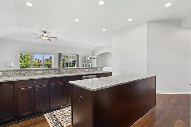 $684,900 | W195N5814 Deer Park Court, Menomonee Falls, WI 53051