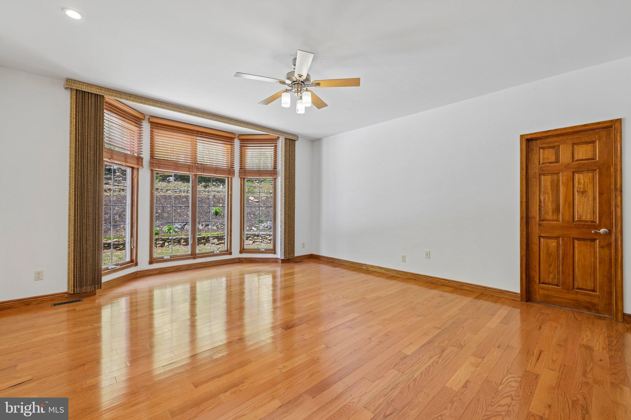 3632 Burkins Road Street, MD 21154 - Photo 21 of 106