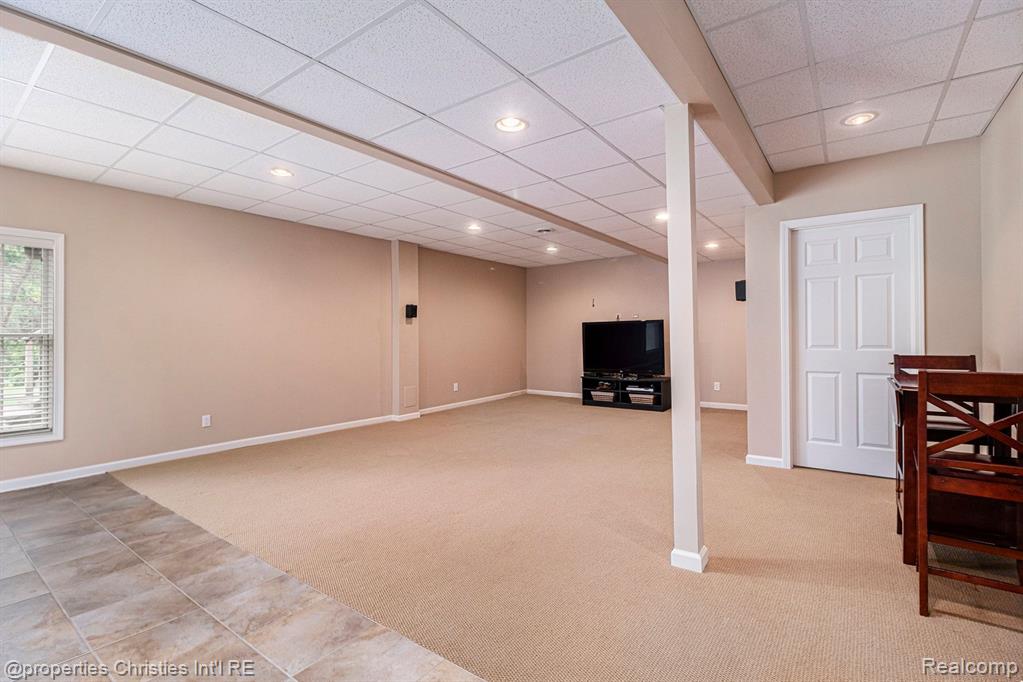3712 Woodmonte Drive Rochester, MI 48306 - Photo 35 of 53