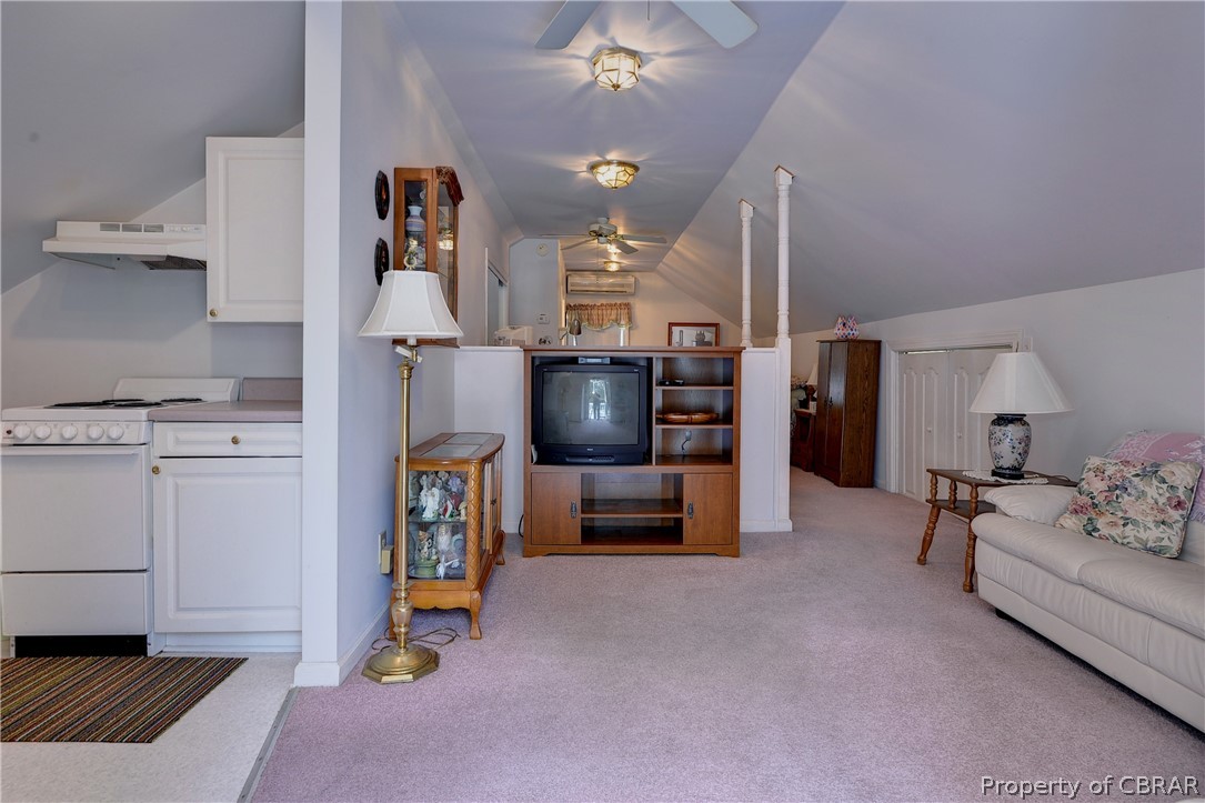 722 Yorktown Road Poquoson, VA 23662 - Photo 36 of 48